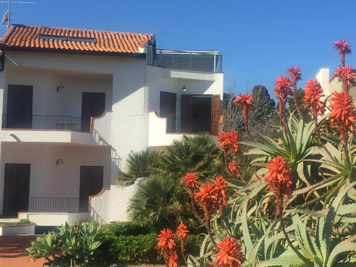 Giardino Sul Mare Apartment Giardini Naxos Exterior photo